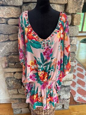 Victoria’s Secret floral coverup kaftan style